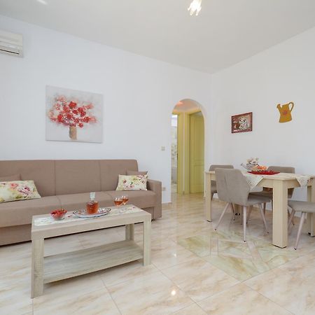 דירות איוס פרוקופיוס Kapris House מראה חיצוני תמונה