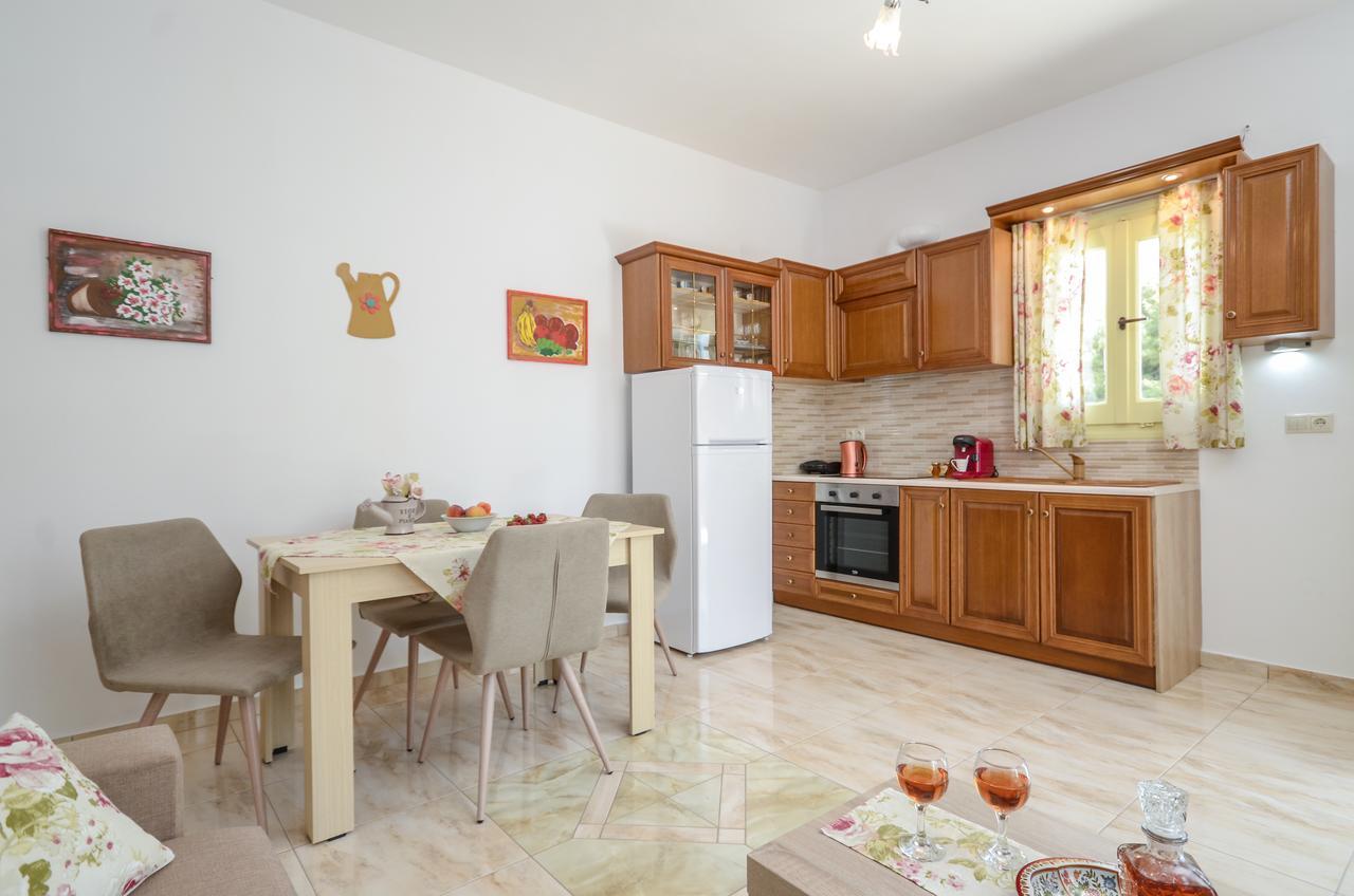 דירות איוס פרוקופיוס Kapris House מראה חיצוני תמונה